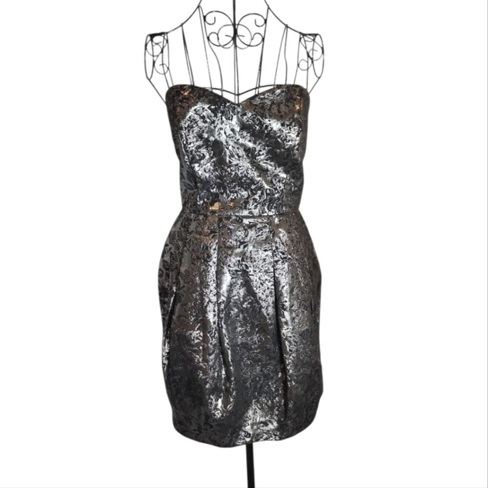 QUBA Strapless Mini Dress Women 10 Silver Metallic Brocade Sweetheart Party Glam